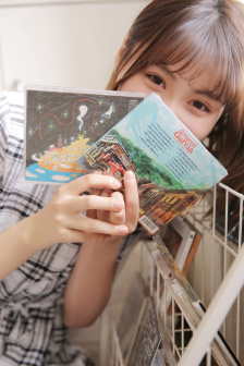 把双腿打开往花蒂里针扎ⅤK视频
